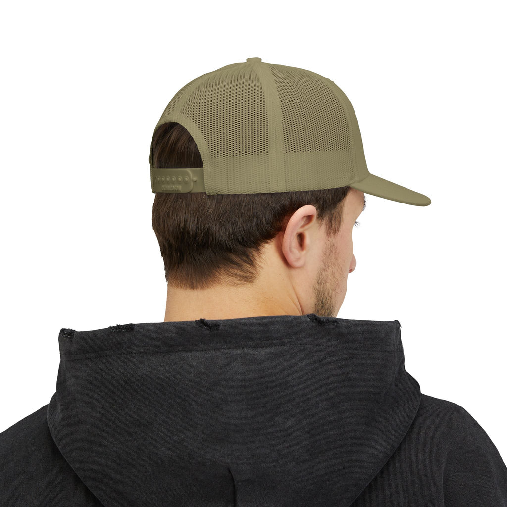 Trucker Cap — Vintage 'Caps Fitted' Embroidered Snapback