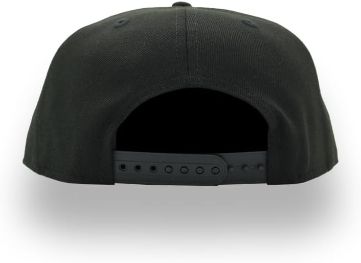 New Era Bugs Bunny Carrot Looney Tunes Snapback Cap Black 9fifty 950 OSFA Basecap