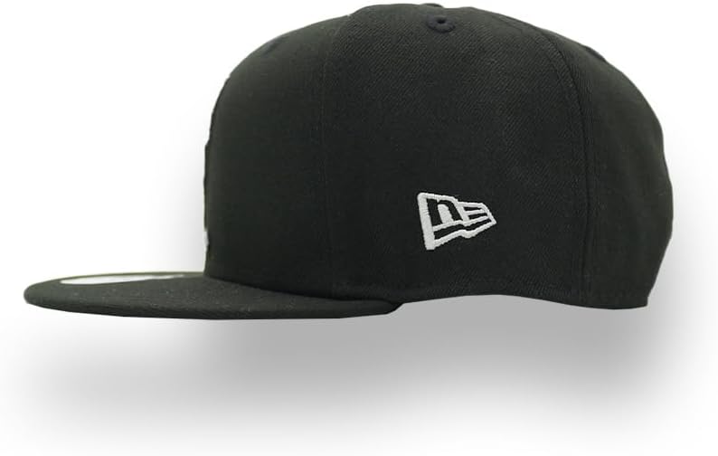 New Era Bugs Bunny Carrot Looney Tunes Snapback Cap Black 9fifty 950 OSFA Basecap