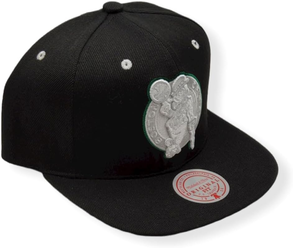 Black Boston Celtics NBA Snapback Cap by Mitchell & Ness