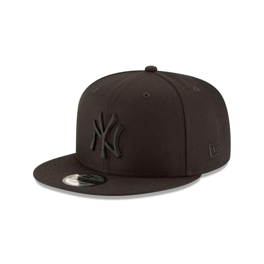 New Era New York Yankees Basic OTC 950 Stretch Fit Hat Black on Black OSFA