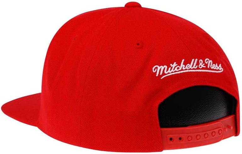 Mitchell & Ness Atlanta Hawks Team Ground Adjustable Snapback Red
