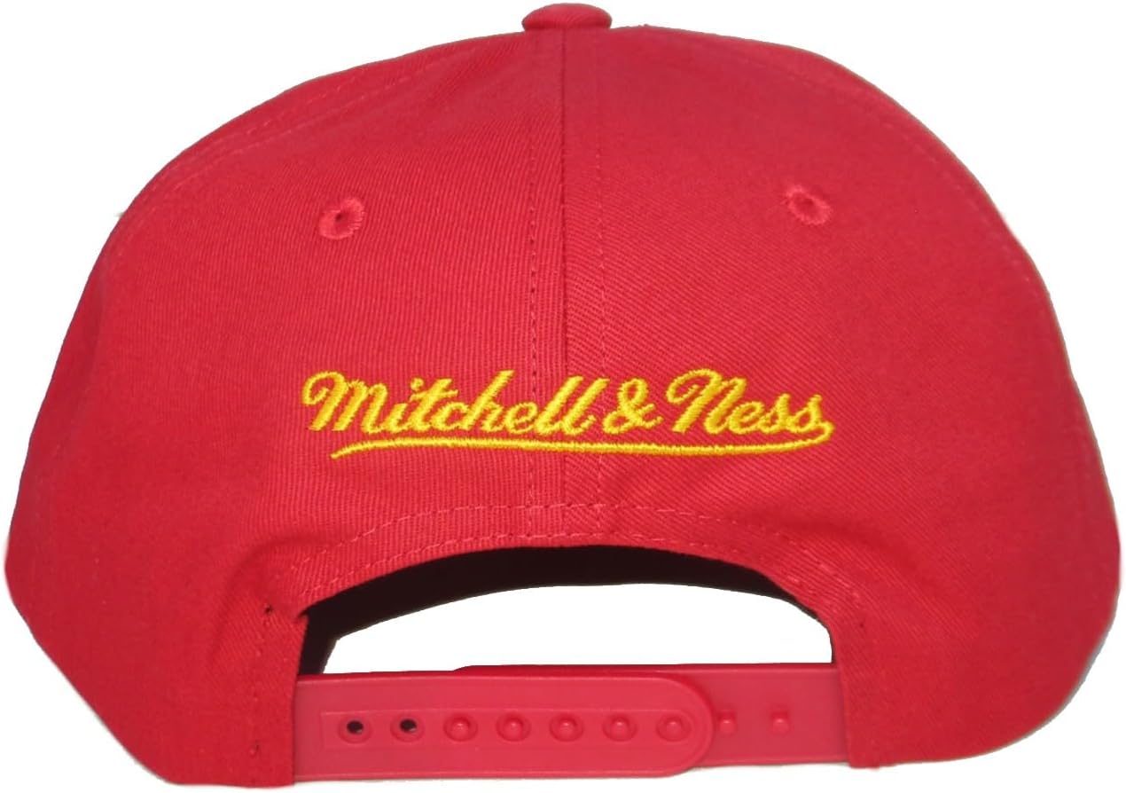 Mitchell & Ness Atlanta Hawks 90's Draft Day Snapback Adjustable Hat Cap - Red
