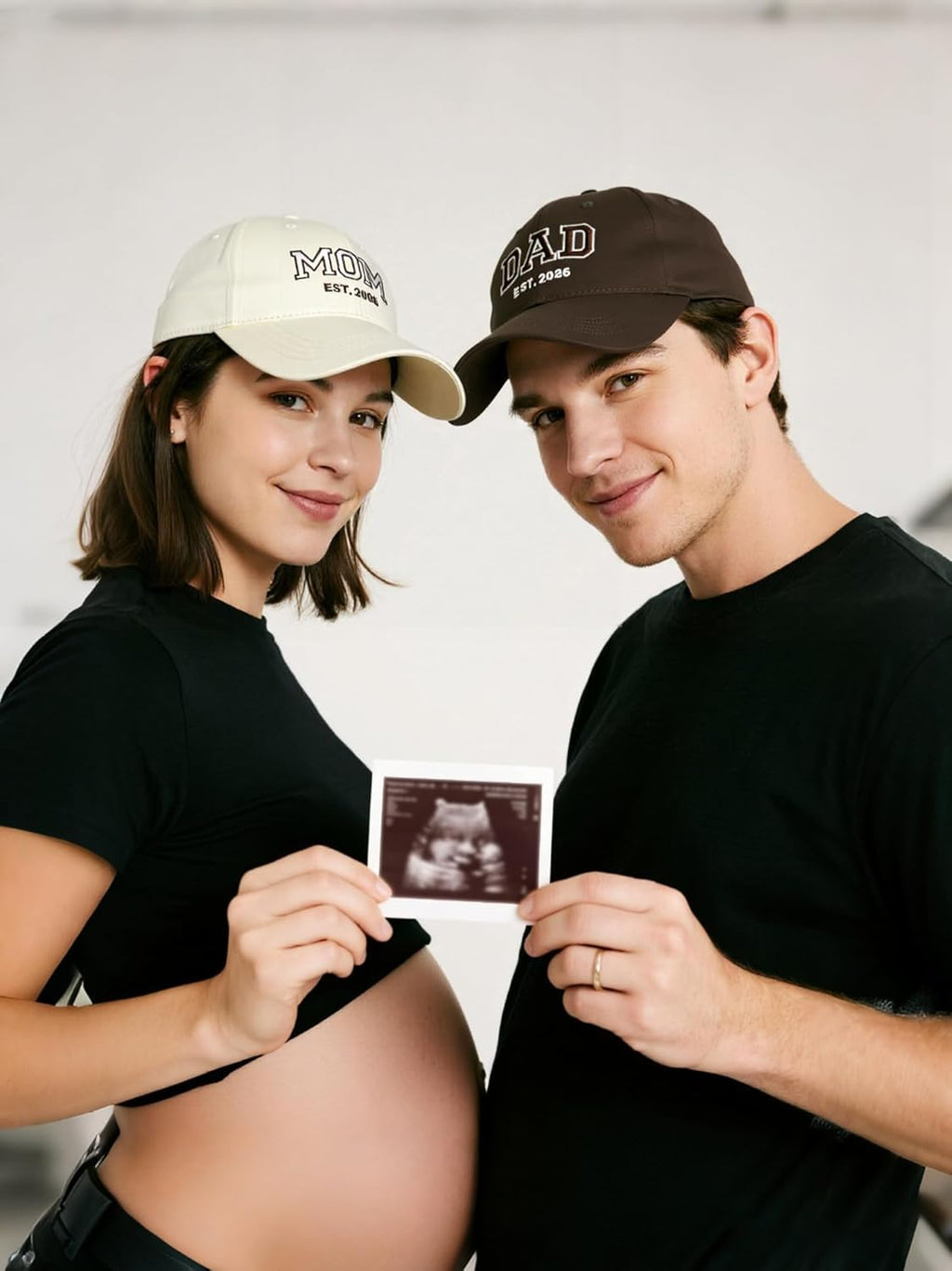 Waldeal Mom and Dad Est 2026 Hats, New Parents Gifts, Matching Adjustable Embroidered Baseball Caps for Couples