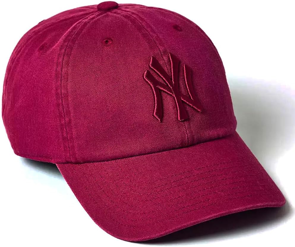 Mitchell & Ness NY New York Yankees Classic Dad Strapback Cap, Adjustable Hat Burgundy