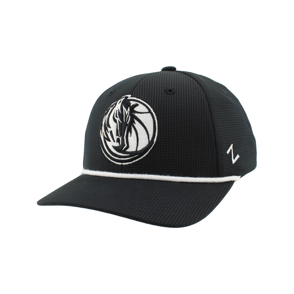 ZHATS NBA Unisex-Adult NBA Officially Licensed Rope Hat Snapback Backspin Contrast Black
