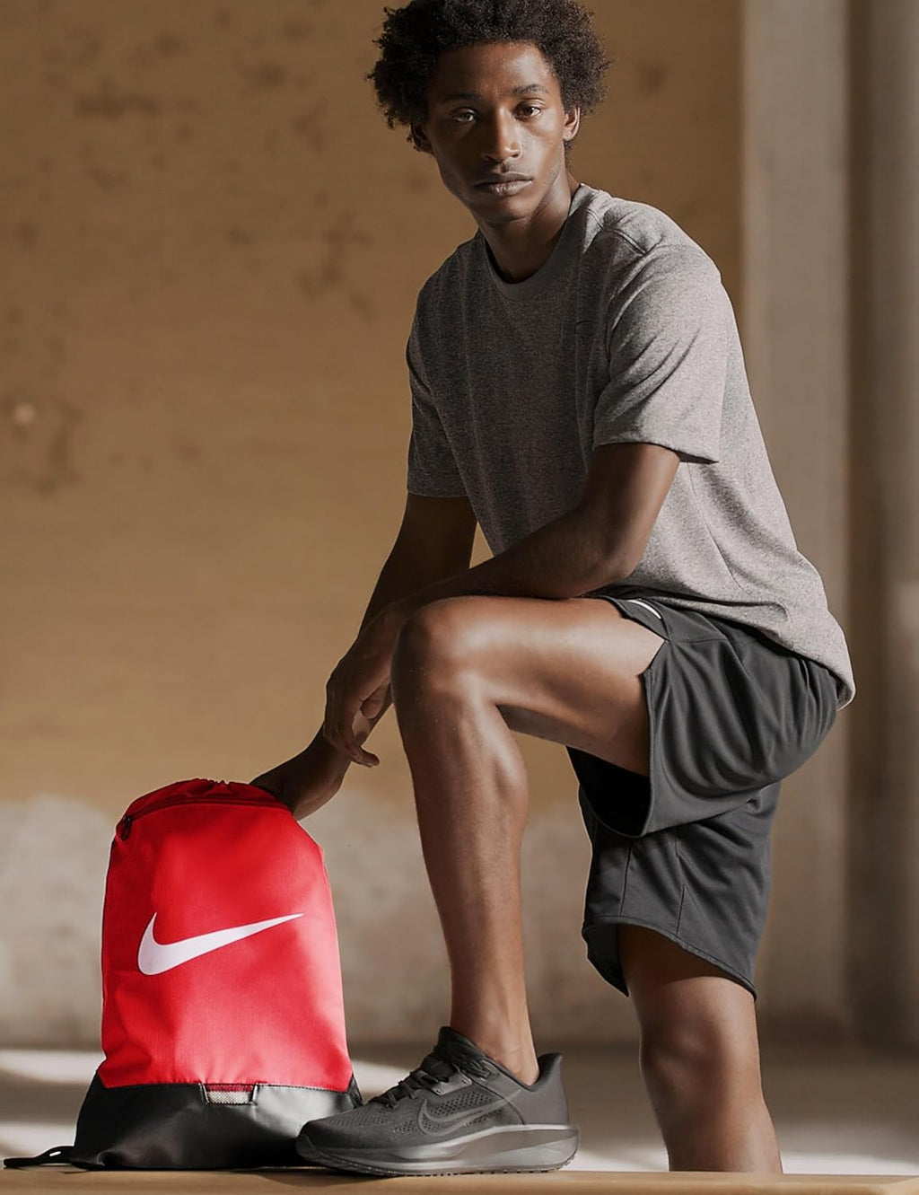 Nike Unisex Adult Gameday Brasilia 9.5 Training Drawstring Gym Sack, Bag, Backpack (18L) | Mens and Womens