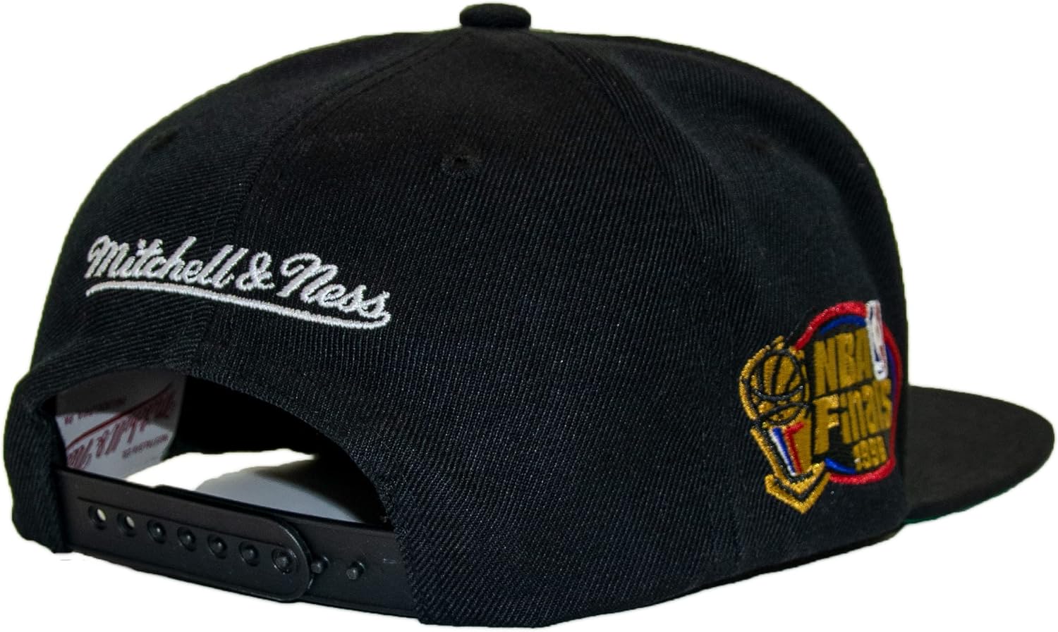 Mitchell & Ness Chicago Bulls NBA Top Spot Snapback Hat Adjustable Cap - Black/1998 NBA Finals Side Patch/Hardwood Classics