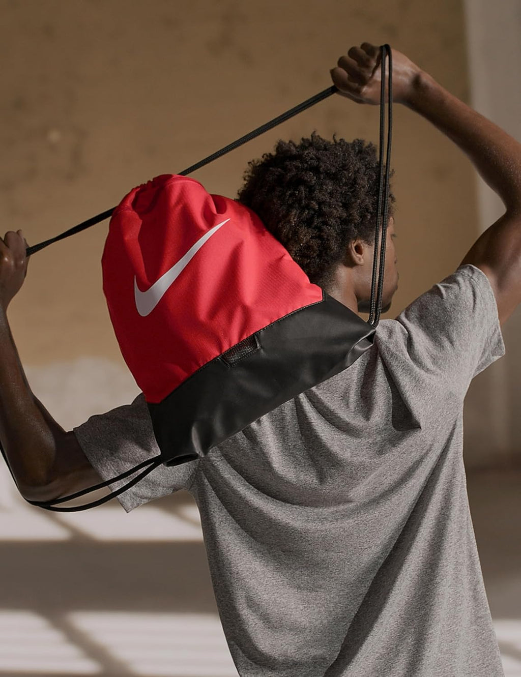 Nike Unisex Adult Gameday Brasilia 9.5 Training Drawstring Gym Sack, Bag, Backpack (18L) | Mens and Womens