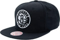 Mitchell & Ness Brooklyn Nets Black Team Ground 2.0 Snapback Cap Kappe Basecap