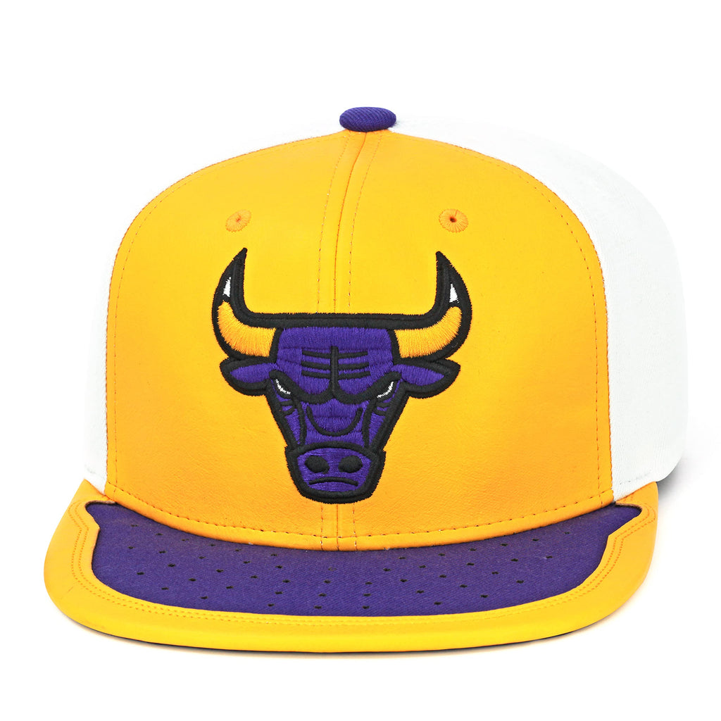 Mitchell & Ness Chicago Bulls Day One Snapback Adjustable Cap