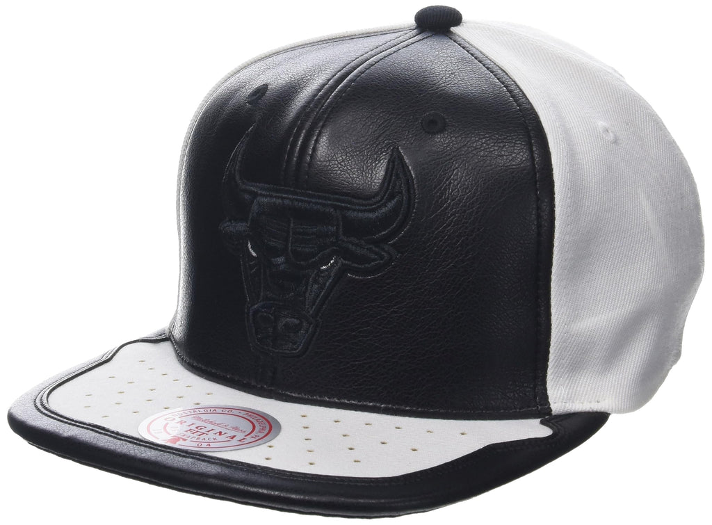 Mitchell & Ness Chicago Bulls Day One Snapback Adjustable Cap