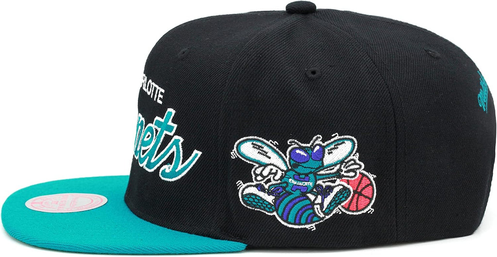 Mitchell & Ness Charlotte Hornets Team Script 2.0 Snapback Hat Adjustable Cap - Black/Teal/Hardwood Classics