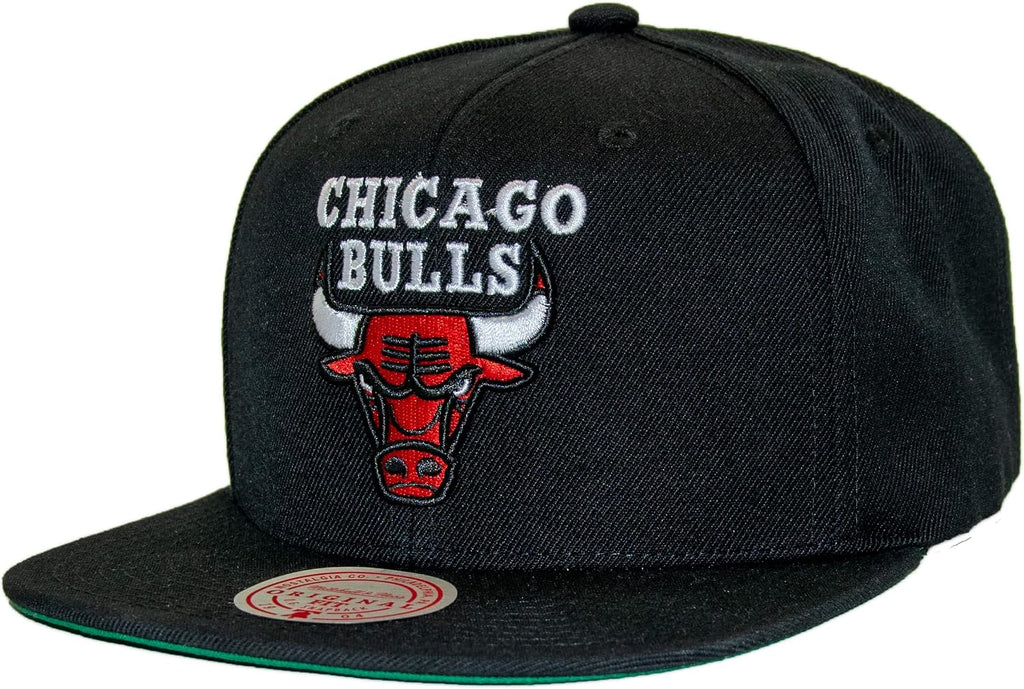 Mitchell & Ness Chicago Bulls NBA Top Spot Snapback Hat Adjustable Cap - Black/1998 NBA Finals Side Patch/Hardwood Classics