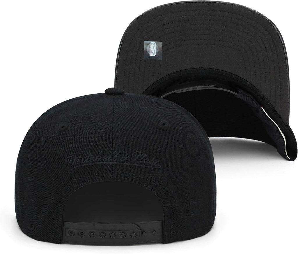 Mitchell & Ness Brooklyn Nets Snapback Hat - Black/Patent Leather/TPU Material - Basketball Cap for Men