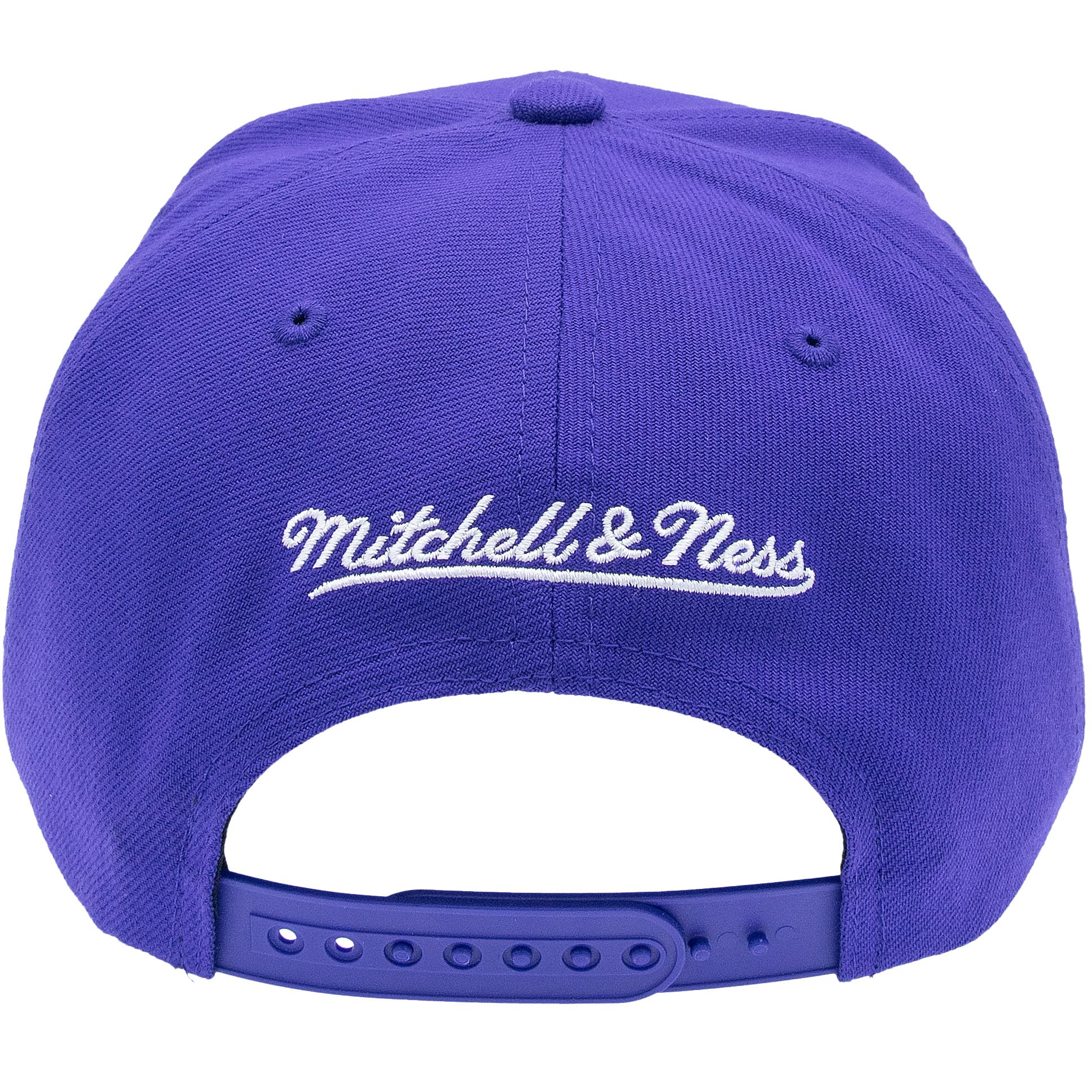 Mitchell & Ness Chicago Bulls 6X NBA Finals Championship Snapback Cap, Adjustable Hat Black Red