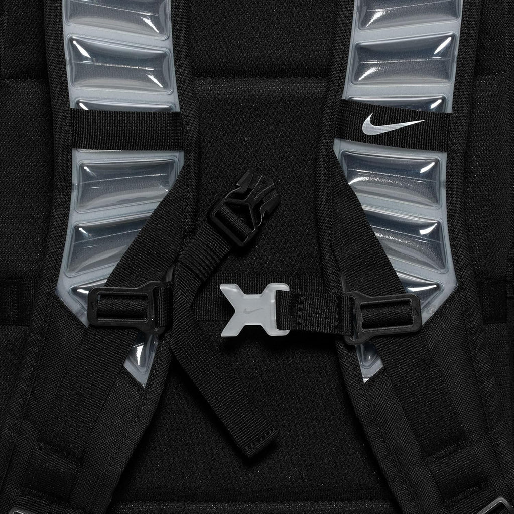 Nike, Unisex, Varsity Elite Backpack (32L), Black/Black/Metallic Silver, One Size