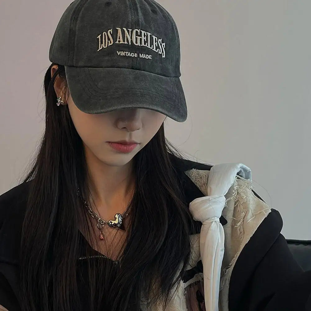 Baseball Cap for Men and Women Wide Brimmed Retro Baseball Caps Fashion Embroidery Hat Casual Retro Snapback Hats Unisex