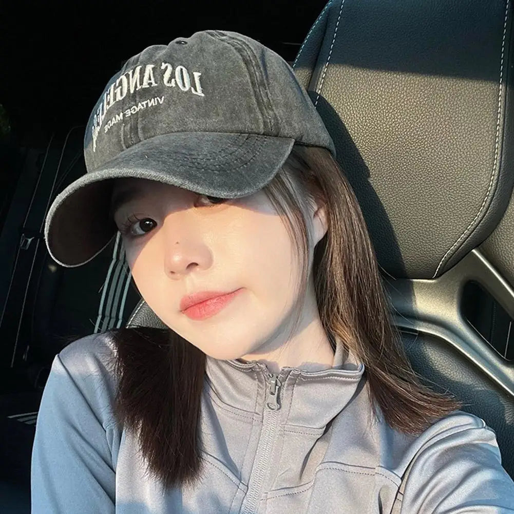 Baseball Cap for Men and Women Wide Brimmed Retro Baseball Caps Fashion Embroidery Hat Casual Retro Snapback Hats Unisex
