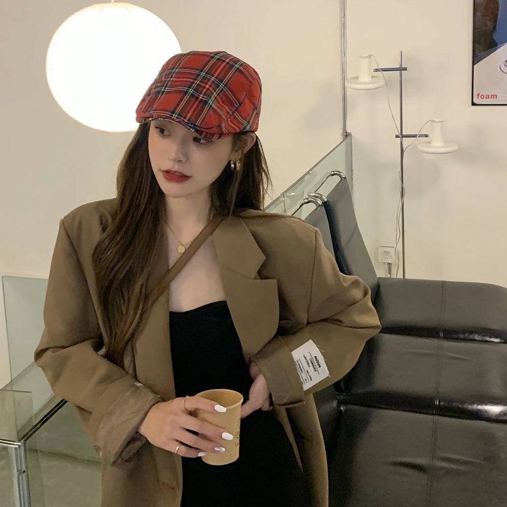 Boina xadrez vermelha para homens e mulheres, Bonnet Sweet Cool da menina britânica, estilo coreano, chapéu de boina plana, boné
