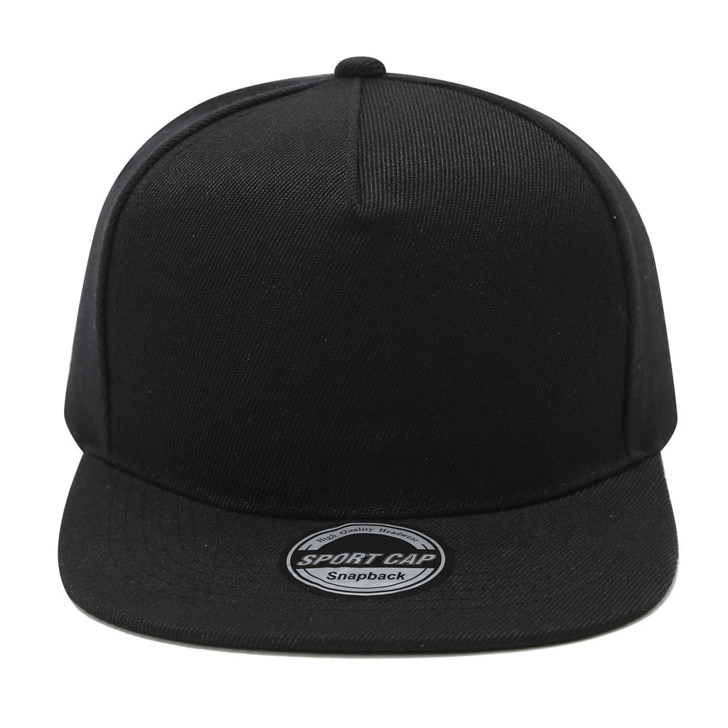 Five pieces of solid-color wide-brimmed baseball caps with silver labels for men and women, featuring skateboards..