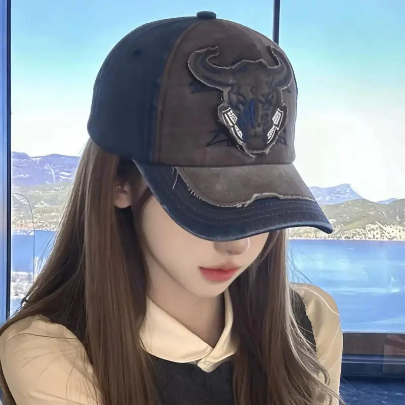 Pure cotton washed coated baseball cap with bull head embroidery, versatile washed patchwork sports hat