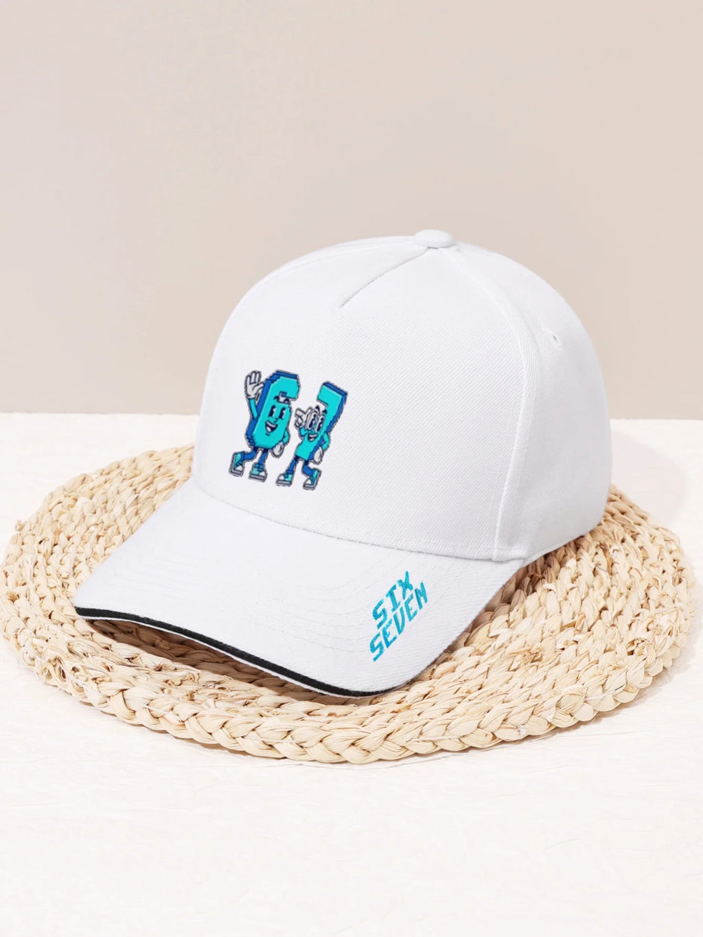 1 piece of 67-pixel cartoon patterned cool baseball cap! Black background with blue label + breathable and comfortable
