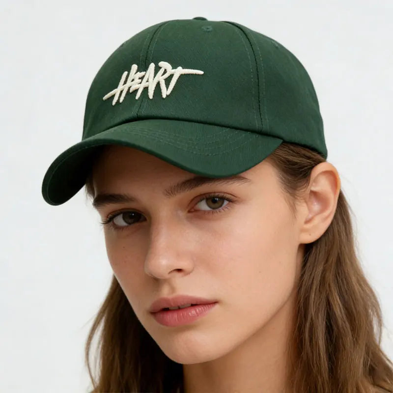 Fashionable and stylish embroidered baseball cap for men and women, sun-shading and UV-protection, suitable for shopping and spo
