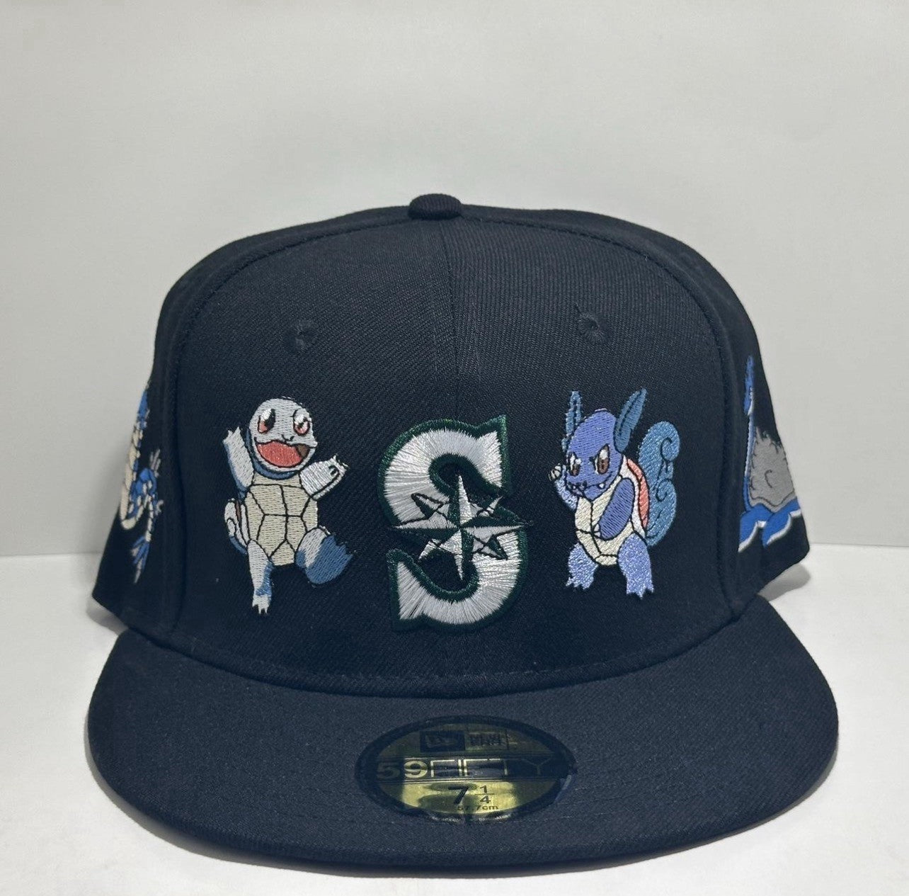 New Era Seattle Mariners Pokemon Limited Edition Black 5950 Fitted 7 1/4 G-5!!!
