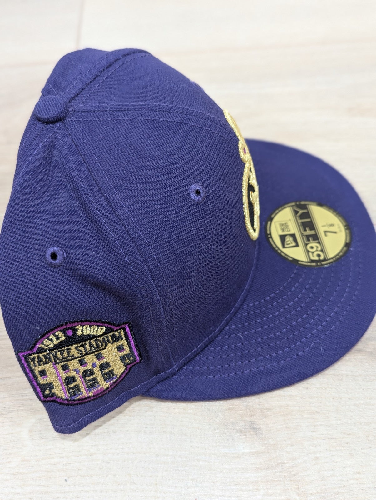 New York Big Apple New Era 59FFTY Limited Edition Yankee Stadium Fitted 7 1/8