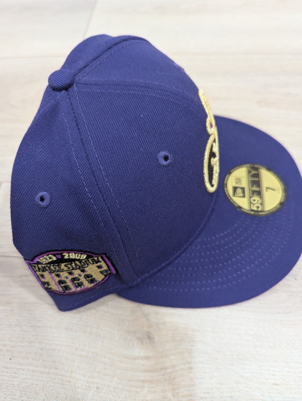 New York Big Apple New Era 59FFTY Limited Edition Yankee Stadium Fitted 7 1/8