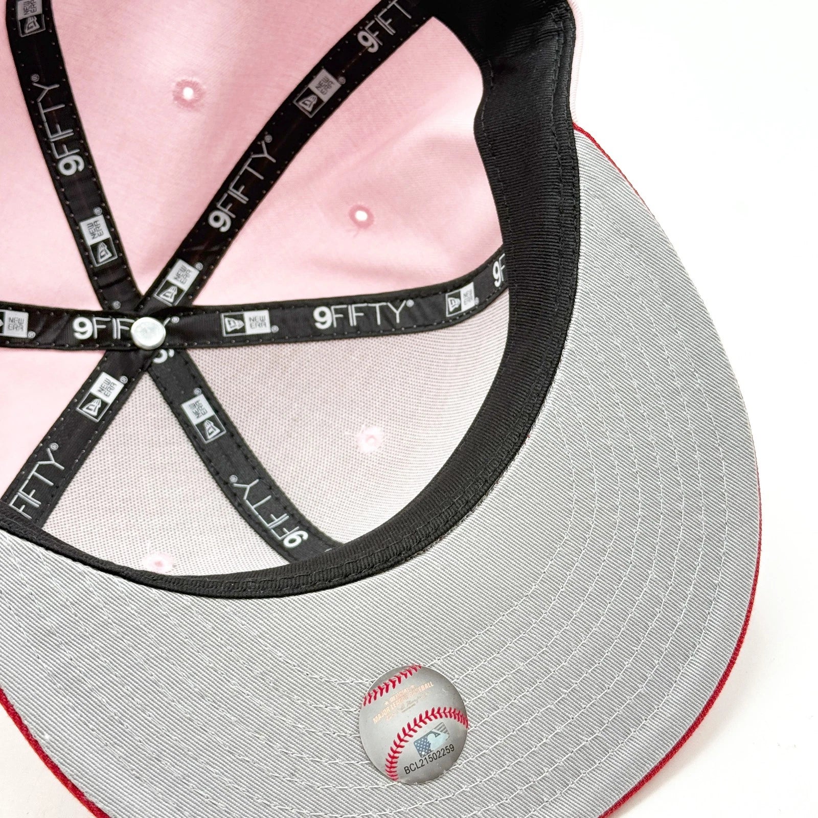 *NEW* Unisex NEW ERA CHICAGO WHITE SOX 9FIFTY SNAPBACK PINK / RED 👍